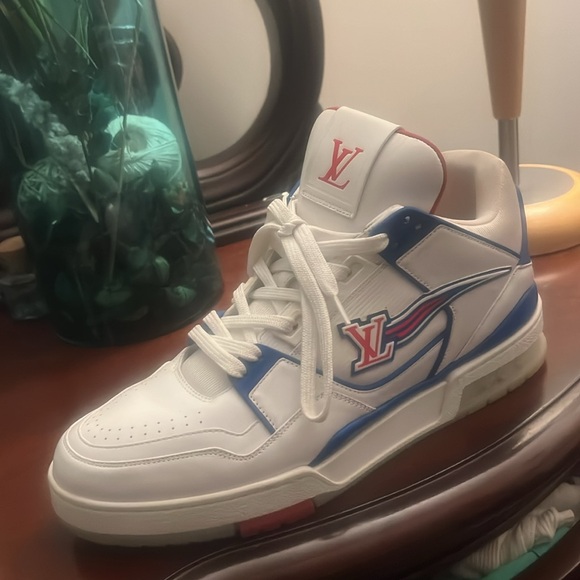 It is very good condition - Picture 2 of 2